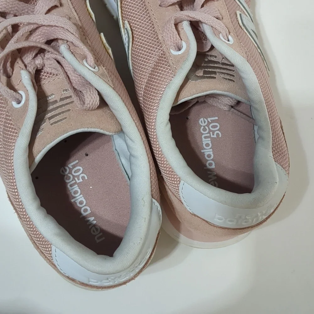 New Balance pink and white Women’s 501 Ripple Sole in white size 7.5 - Picture 6 of 7